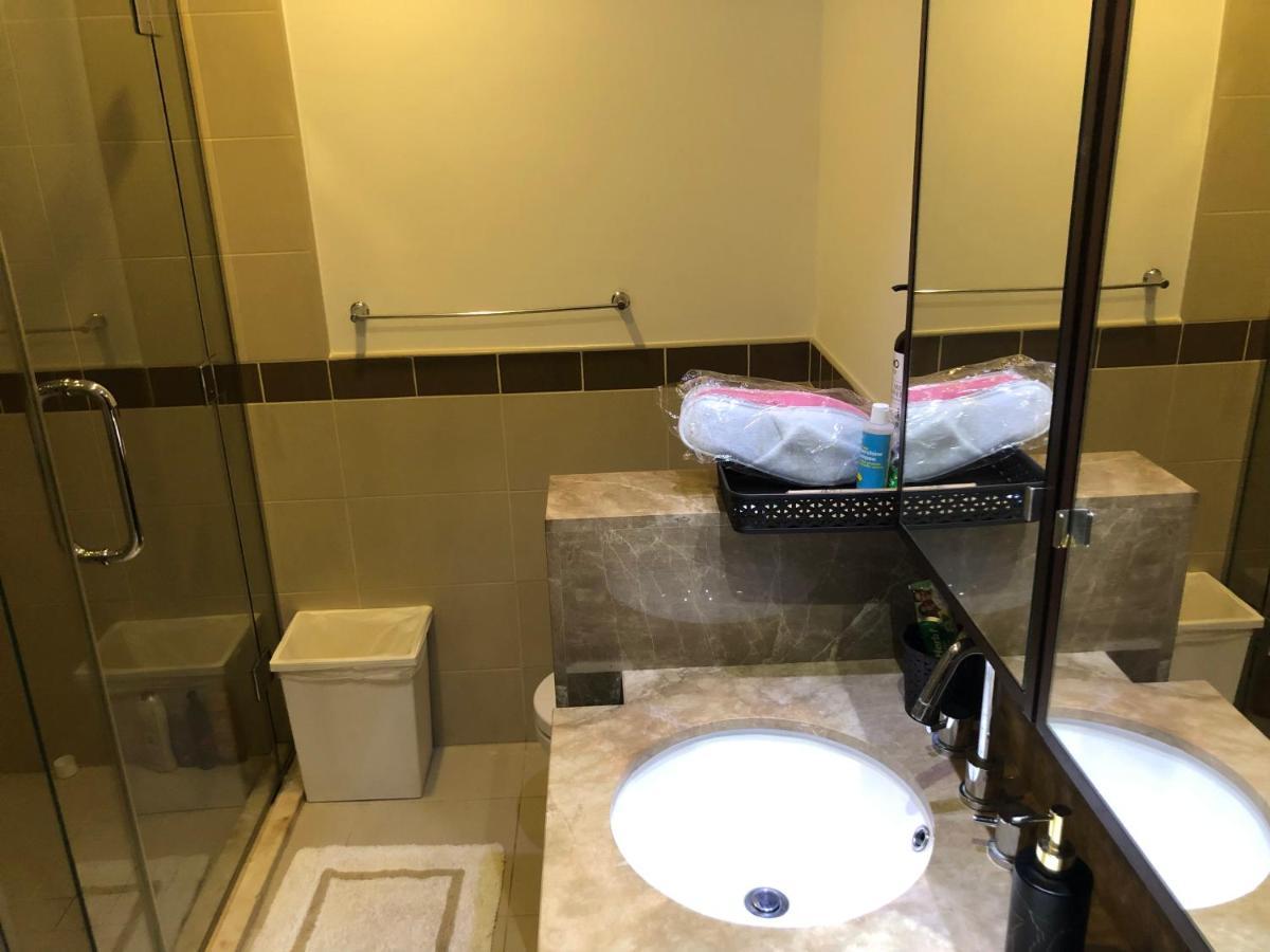 Downtown Boulevard One Bedroom Apt In 29 Blvd غرفة وصالة Burj & Fountain View Master Bedroom Plus 2 Single Beds In Living Room Dubai Ngoại thất bức ảnh